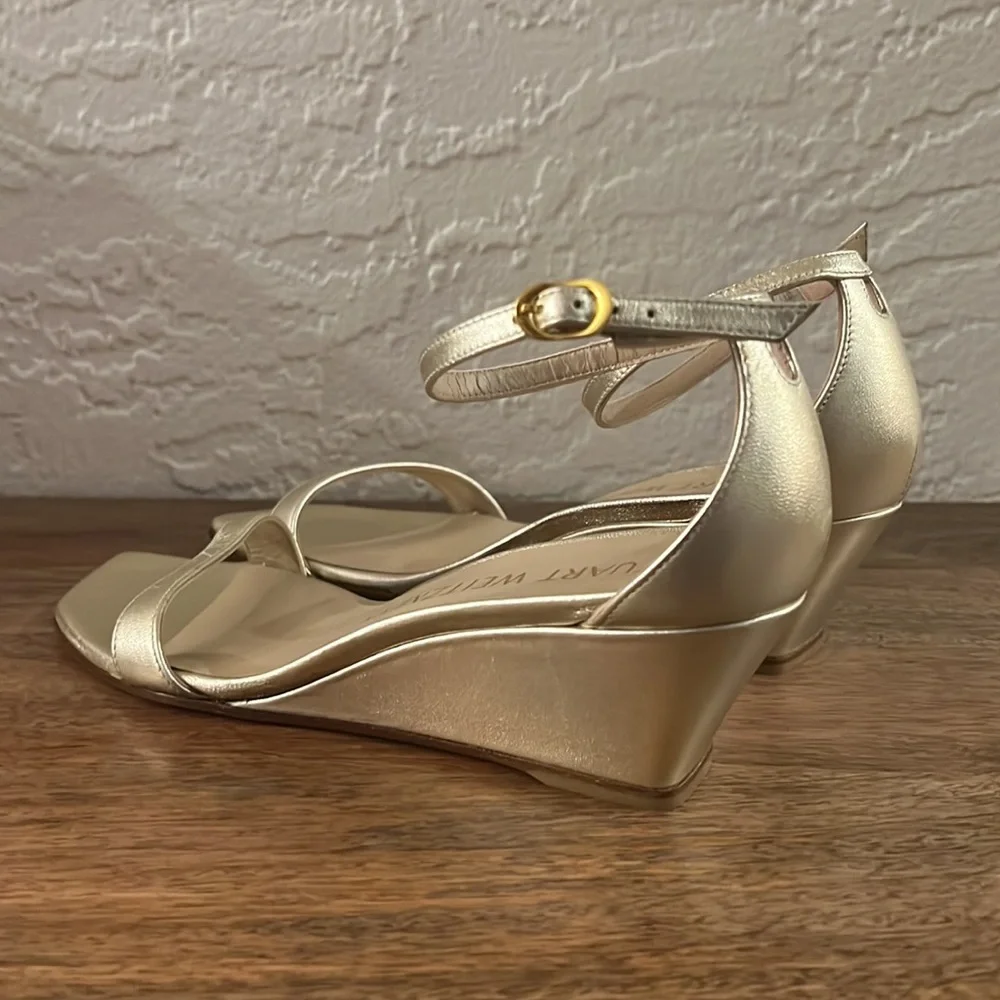 Stuart Weitzman Nudistcurve 50 Wedge